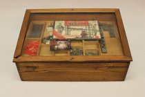 Erector Sales Display cabinet